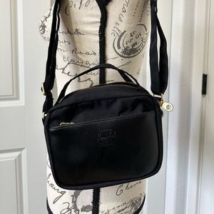 Herschel Orion Crossbody Mini - Super Cute!